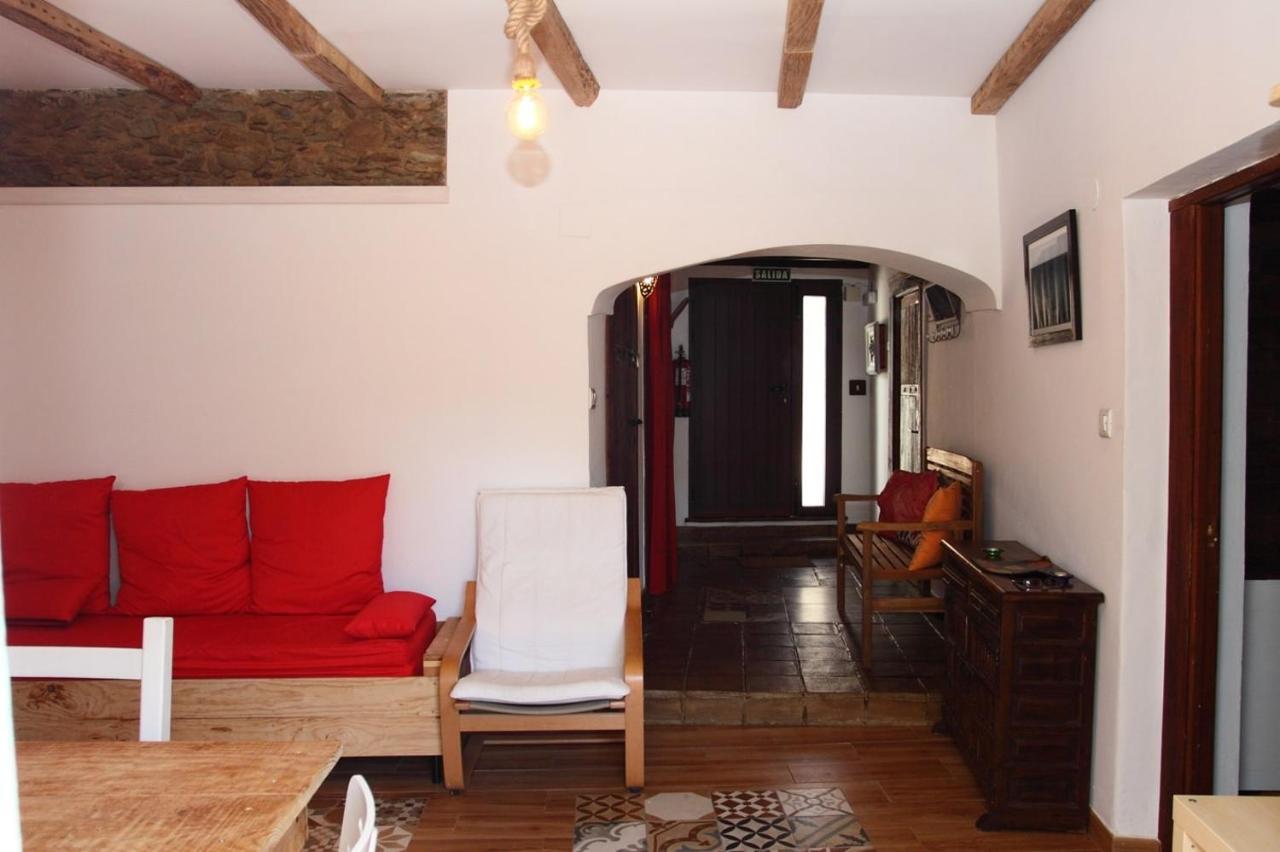 Nido Menas Villa Torrejon el Rubio Bagian luar foto